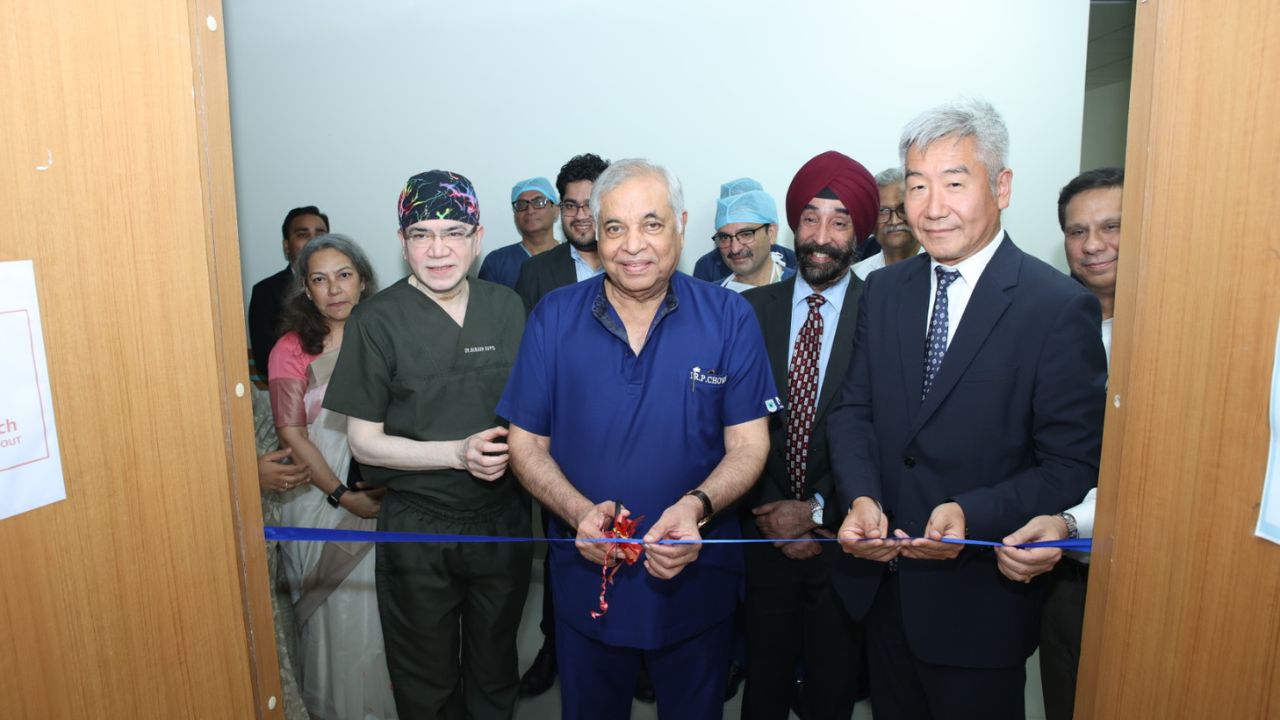 मॅक्स हेल्थकेअर आणि मेडट्रॉनिकची भागीदारी – मॅक्स हॉस्पिटल, साकेत येथे अत्याधुनिक सर्जिकल स्किल लॅब सुरू
